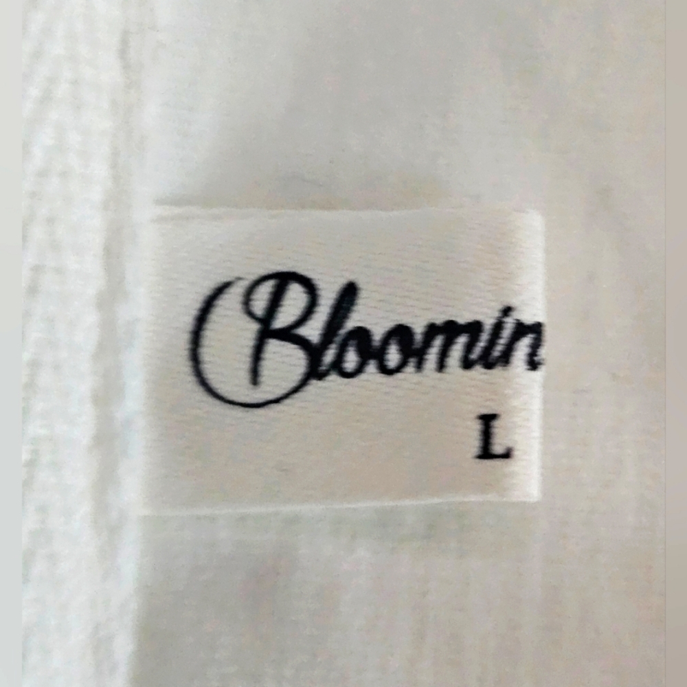 Blooming Jelly Tee Shirt - Picture 4 of 6